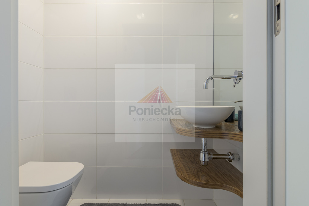 Dom Sprzedaż Łomianki Dolne Łużycka 9